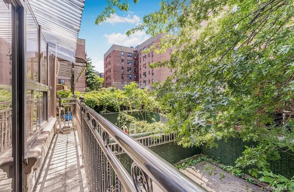 105-38 65th Rd Forest Hills, NY 11375