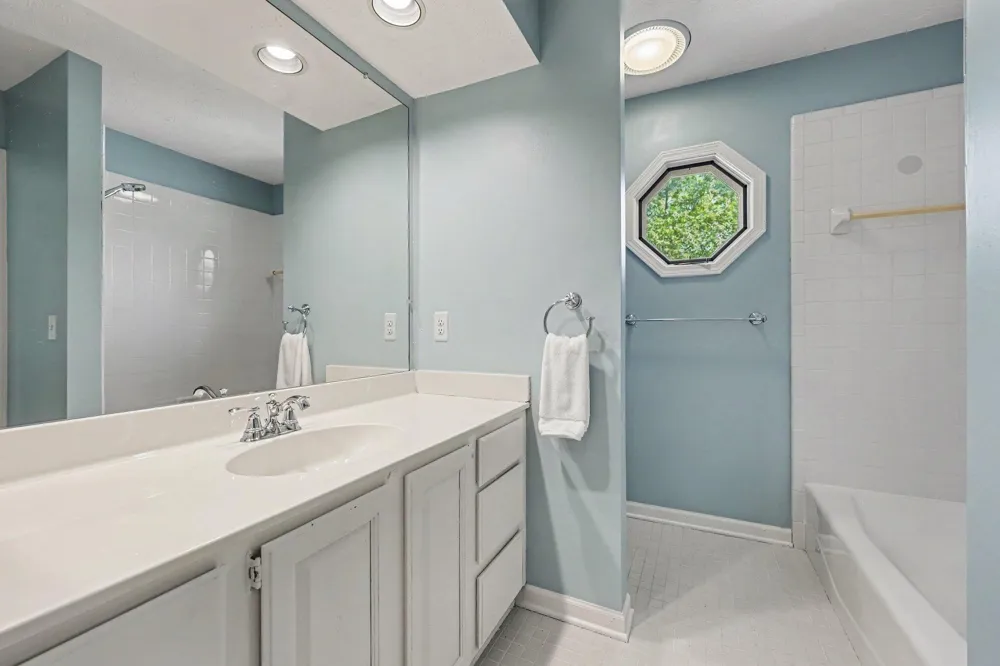 3362 Bent Trail Drive Ann Arbor, MI 48108