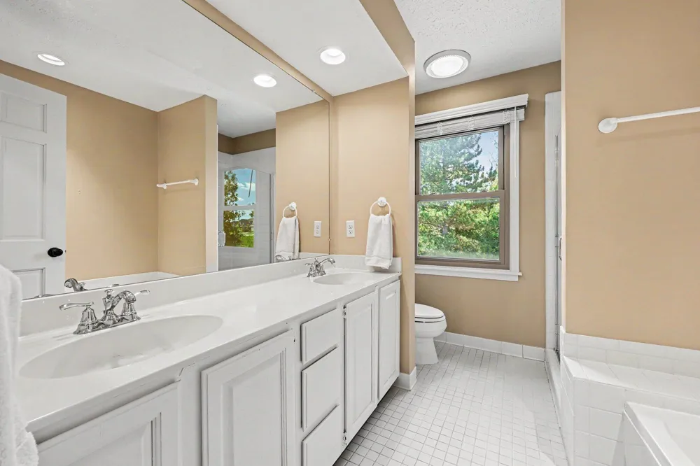 3362 Bent Trail Drive Ann Arbor, MI 48108