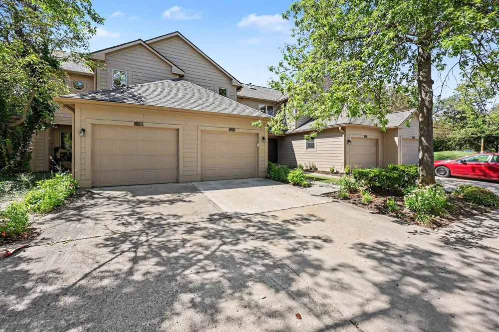3362 Bent Trail Drive Ann Arbor, MI 48108