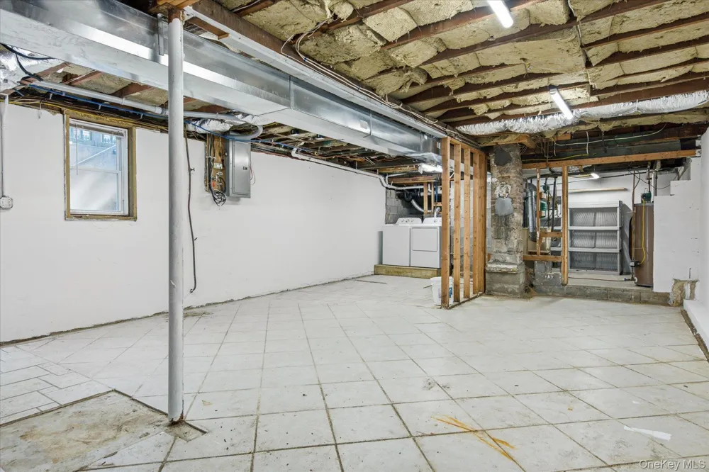 90 Jute Road Rocky Point, NY 11778