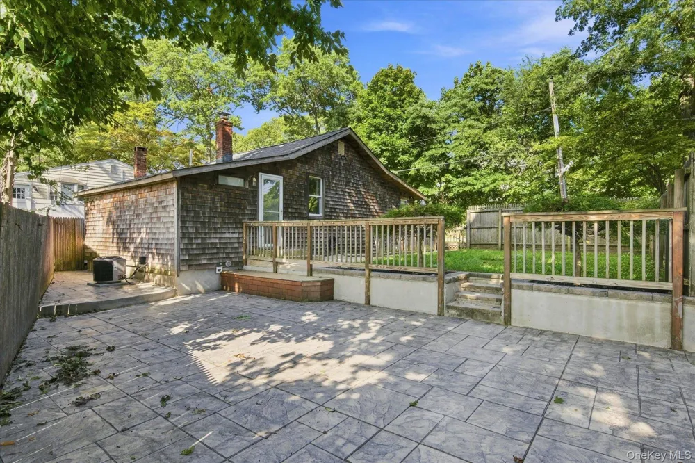90 Jute Road Rocky Point, NY 11778