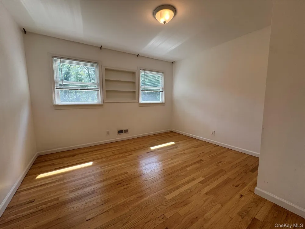 3 Stonewall Lane Mamaroneck, NY 10543