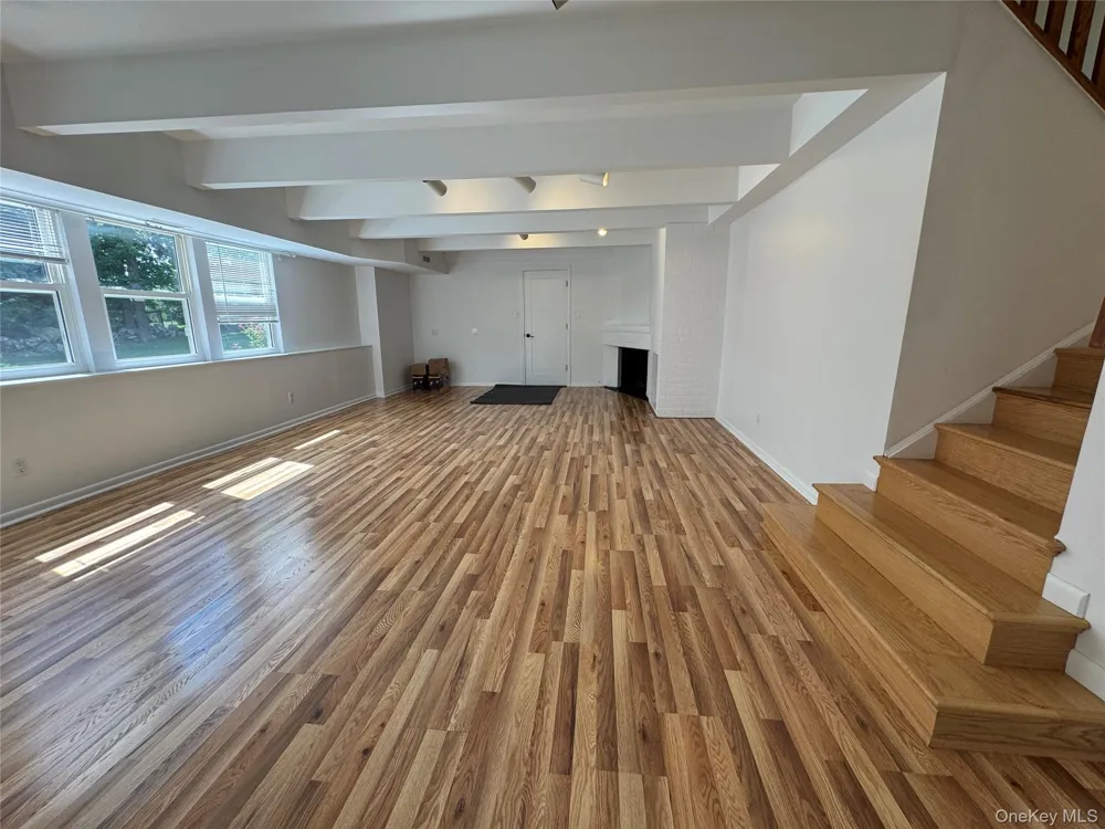 3 Stonewall Lane Mamaroneck, NY 10543