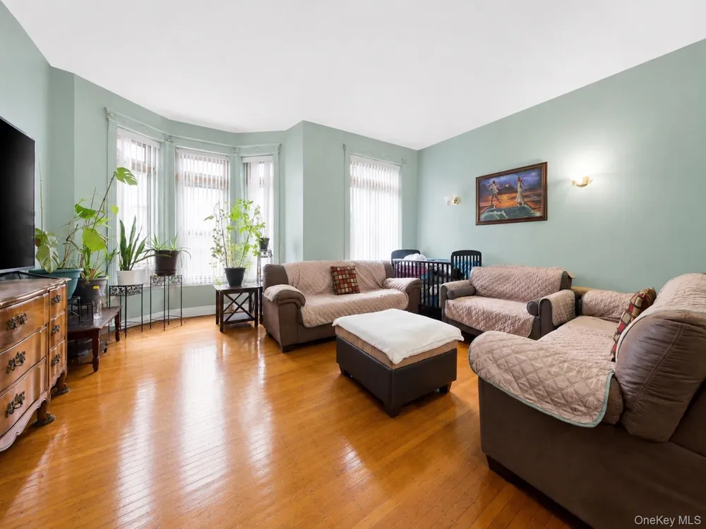 210 Brooklyn Avenue Brooklyn, NY 11213