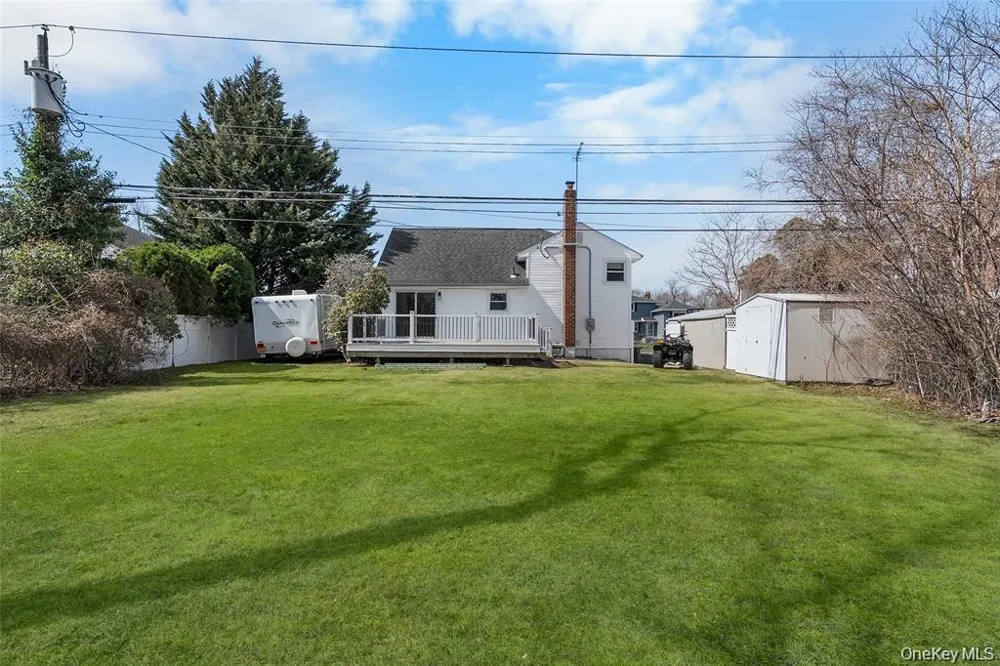 53 Elizabeth Drive Bethpage, NY 11714