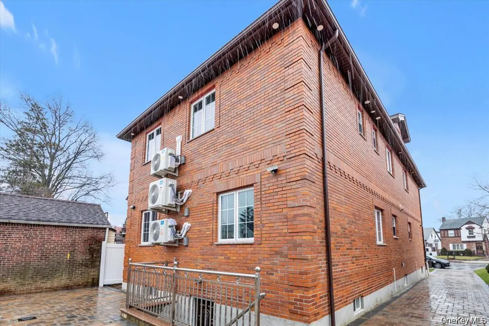 27-09 Utopia Parkway Flushing, NY 11358