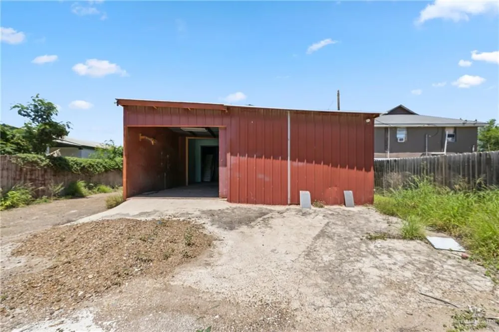 1326 Alton Boulevard Alton, TX 78573