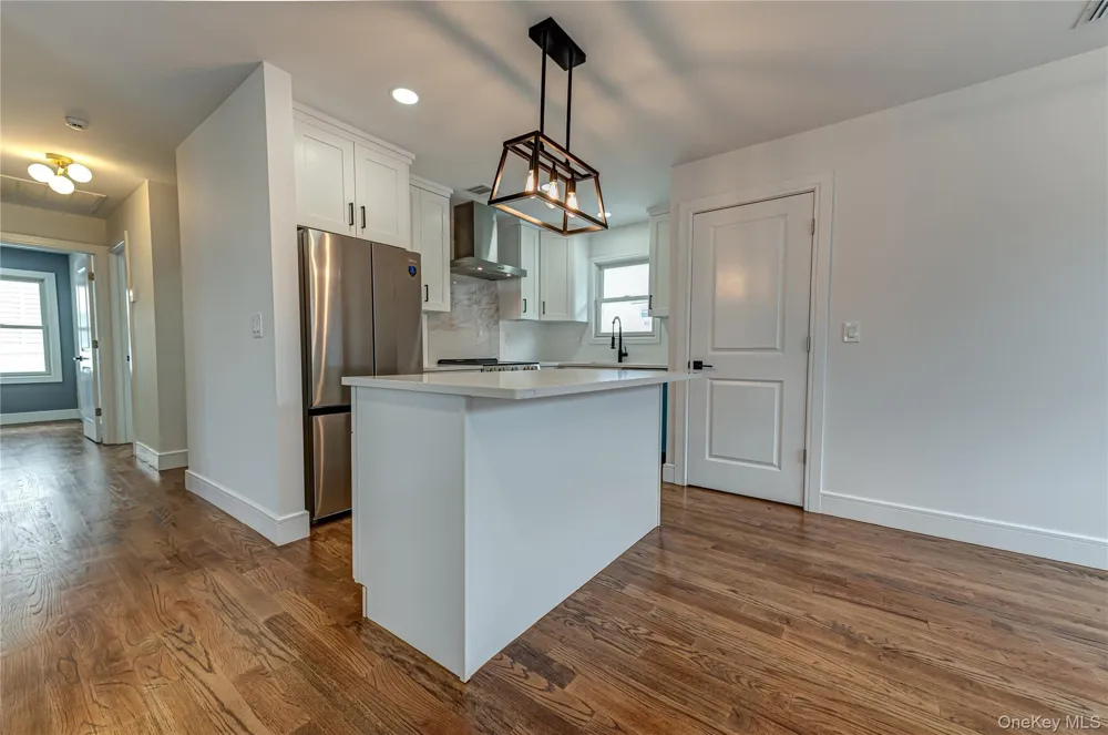 146 8th Street Bethpage, NY 11714