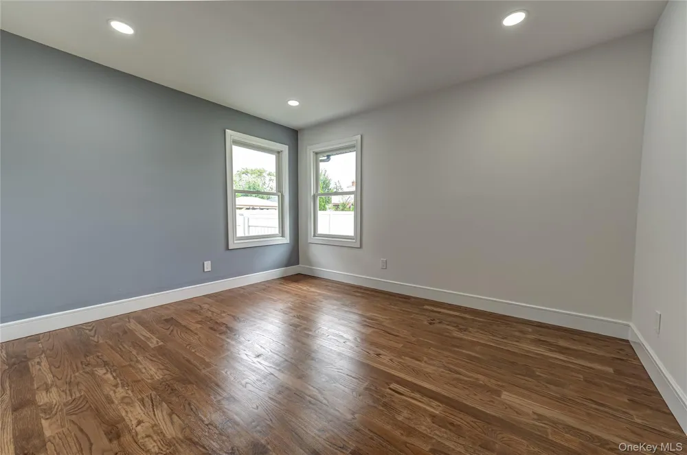 146 8th Street Bethpage, NY 11714