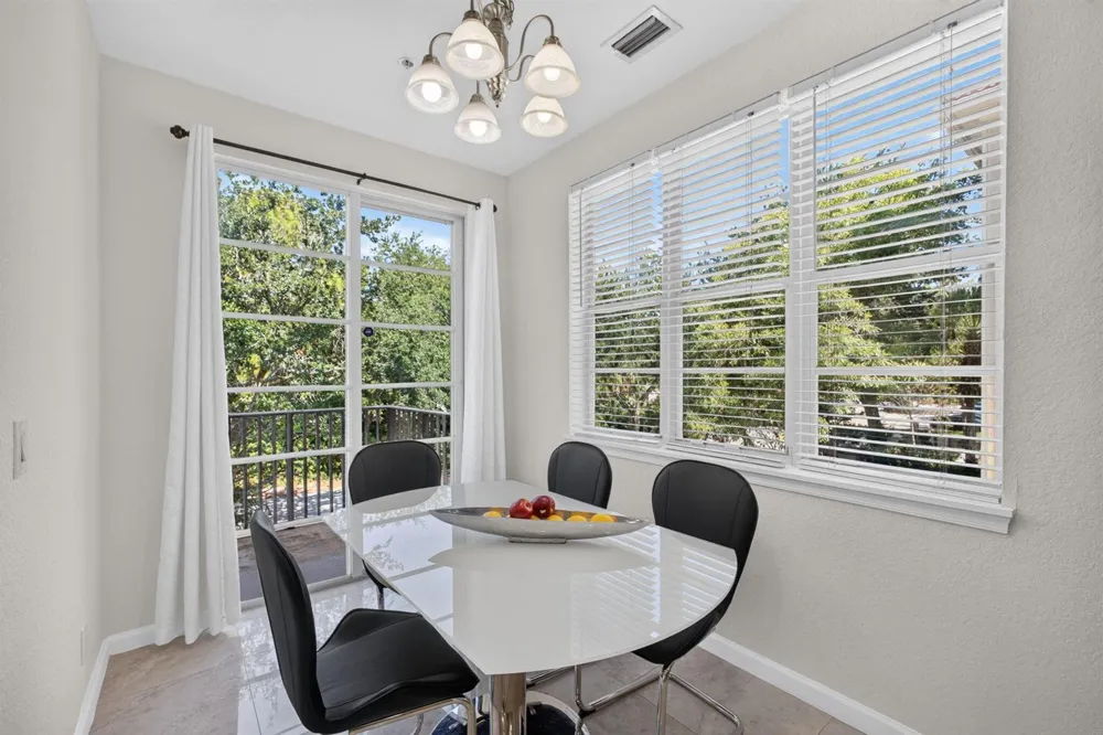 169 CAT ROCK LANE Jupiter, FL 33458