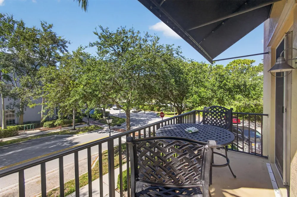169 CAT ROCK LANE Jupiter, FL 33458