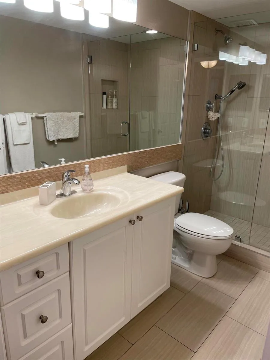 651 Okeechobee Boulevard #705 West Palm Beach, FL 33401
