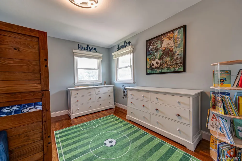 1814 Robin Lane Bellmore, NY 11710