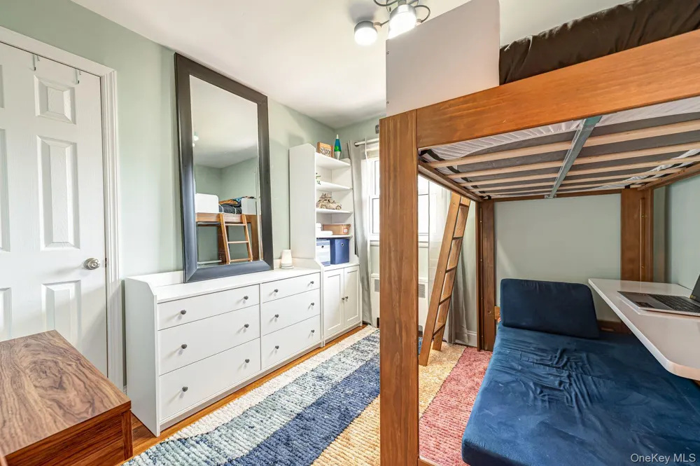 1814 Robin Lane Bellmore, NY 11710