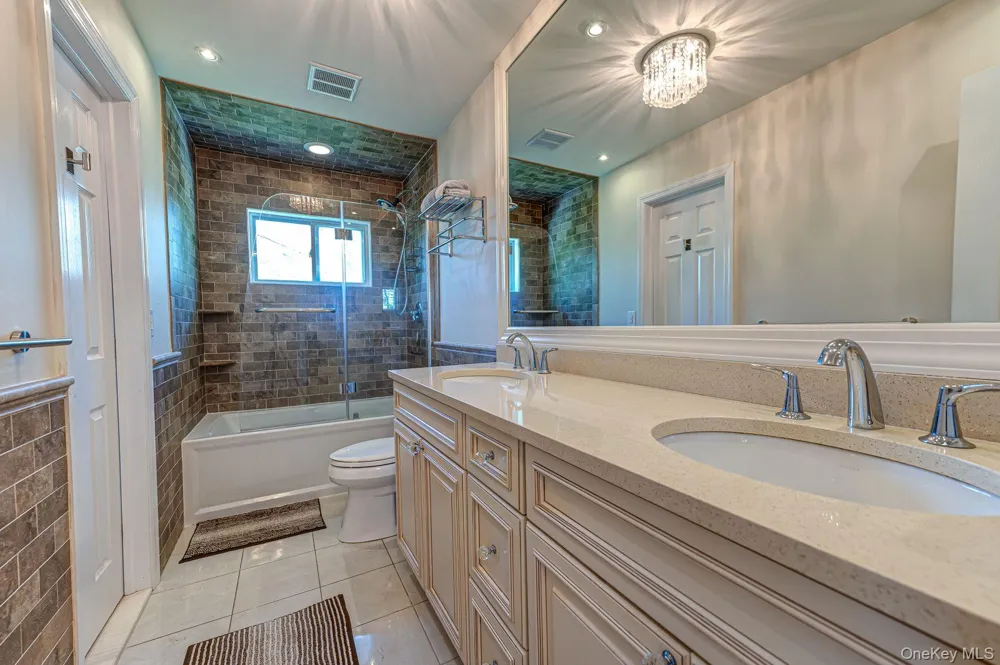 1814 Robin Lane Bellmore, NY 11710