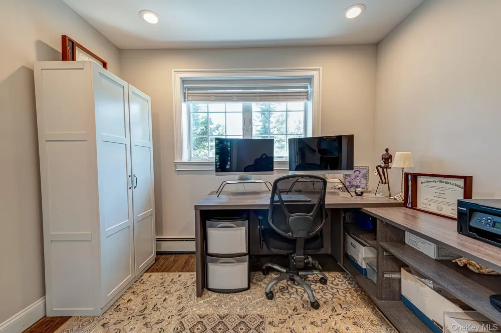 1814 Robin Lane Bellmore, NY 11710
