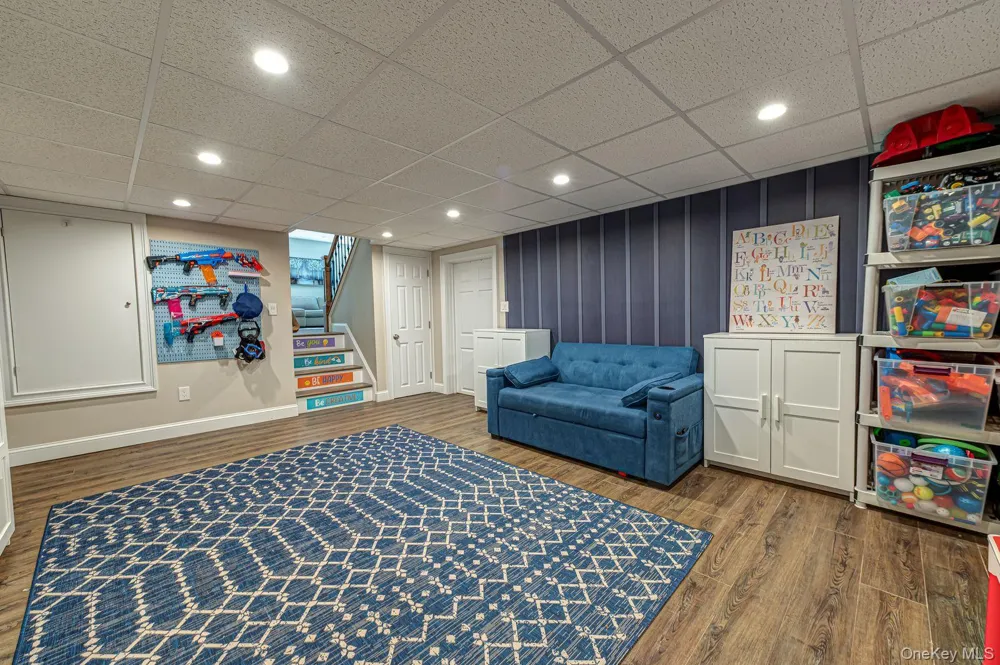 1814 Robin Lane Bellmore, NY 11710