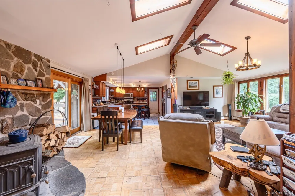 104 Park Place Saugerties, NY 12477