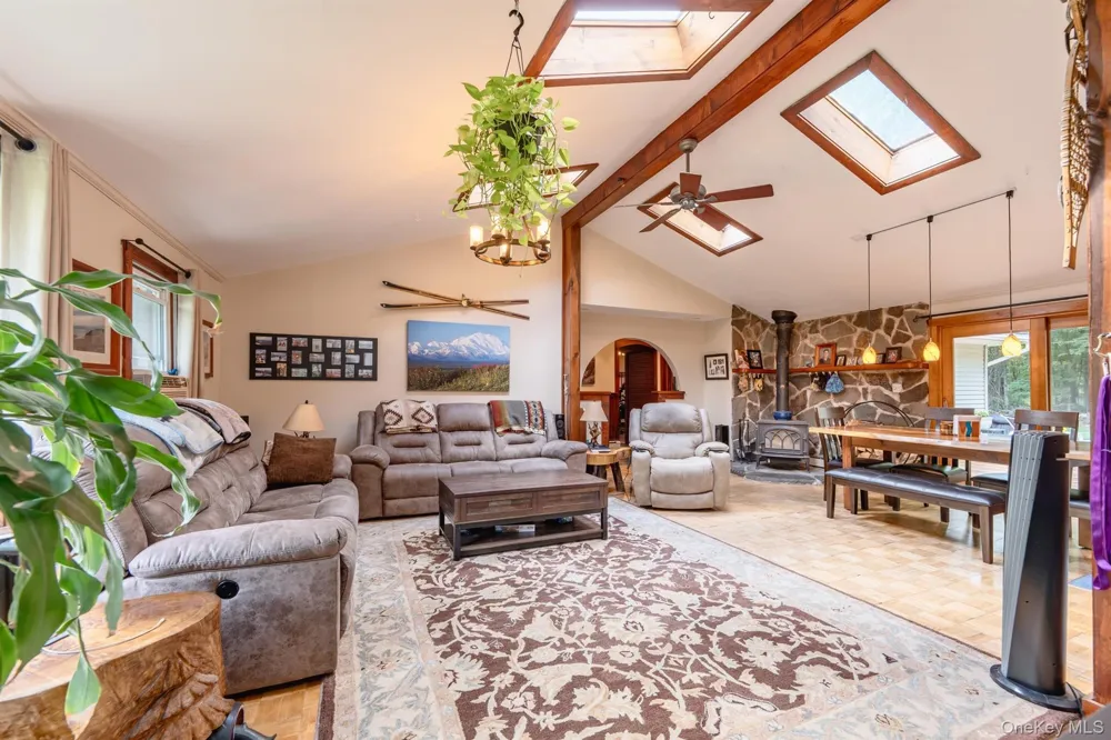 104 Park Place Saugerties, NY 12477