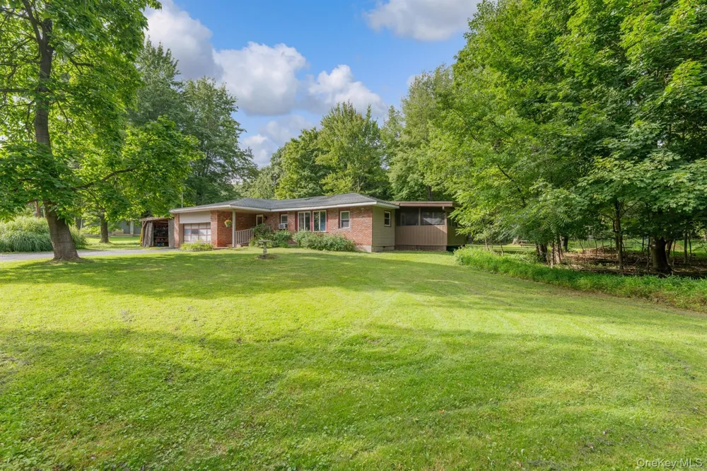 104 Park Place Saugerties, NY 12477