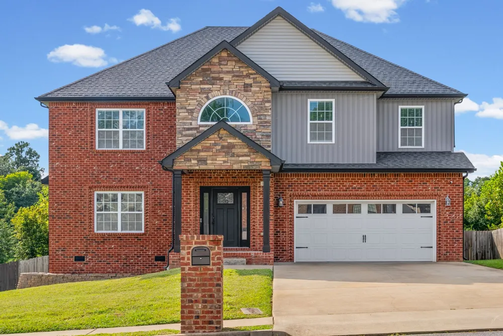 3164 Timberdale Dr Clarksville, TN 37042