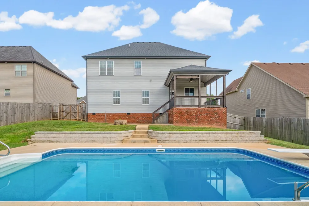 3164 Timberdale Dr Clarksville, TN 37042
