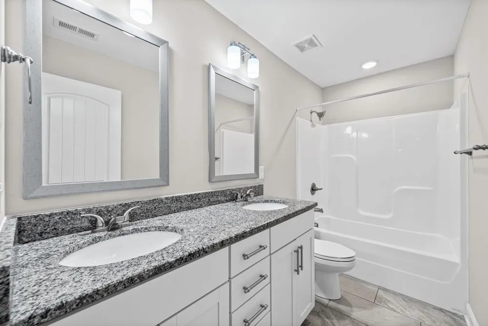 3164 Timberdale Dr Clarksville, TN 37042