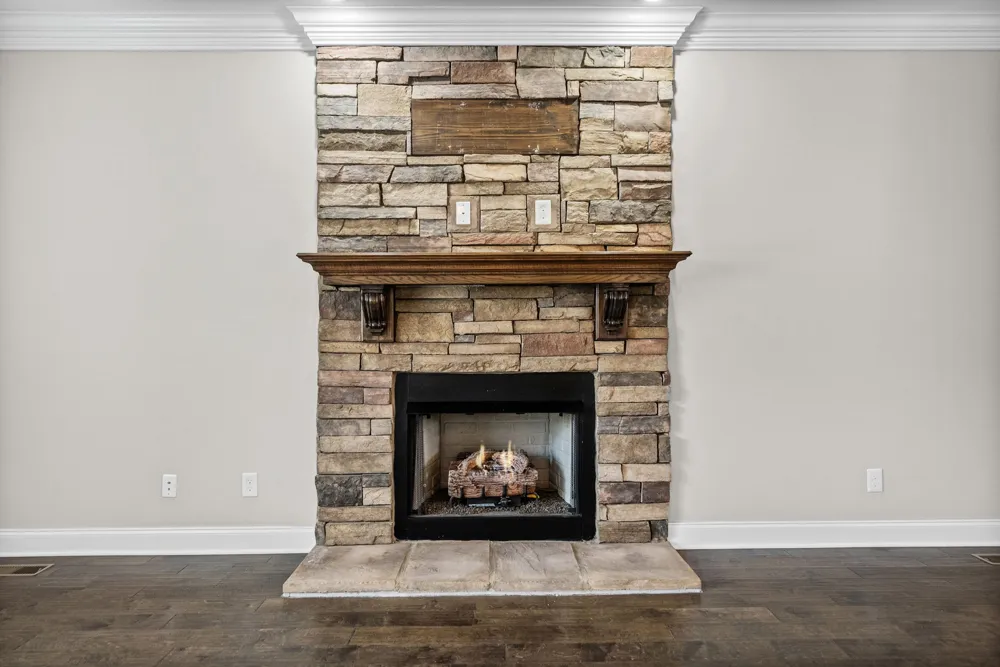3164 Timberdale Dr Clarksville, TN 37042