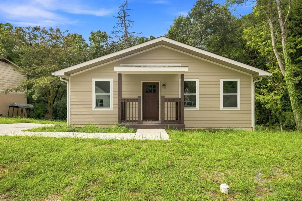 3010 Northway Lane Chattanooga, TN 37406