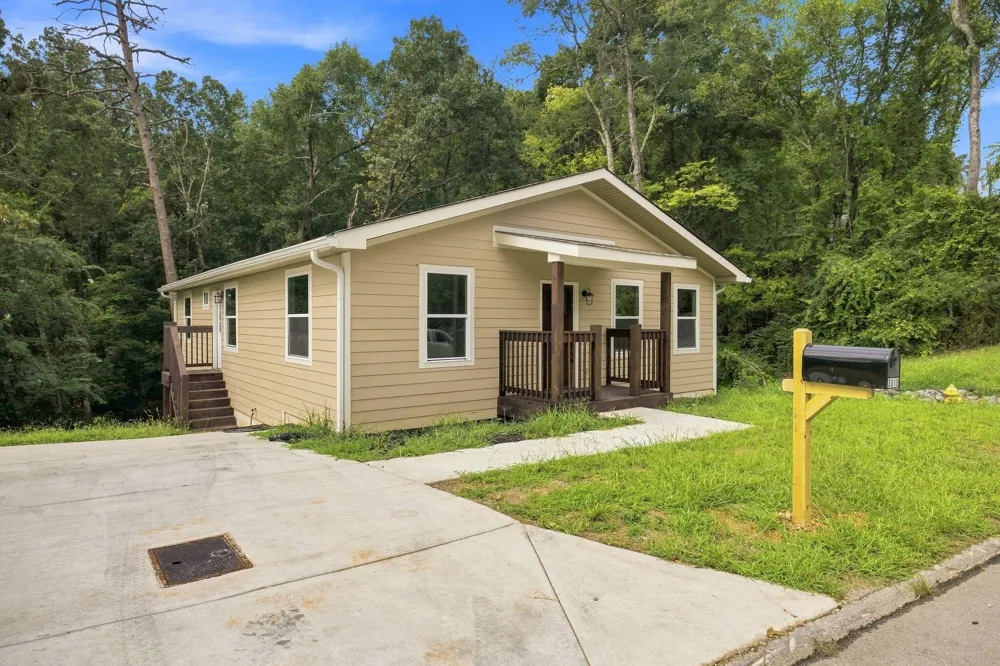 3010 Northway Lane Chattanooga, TN 37406