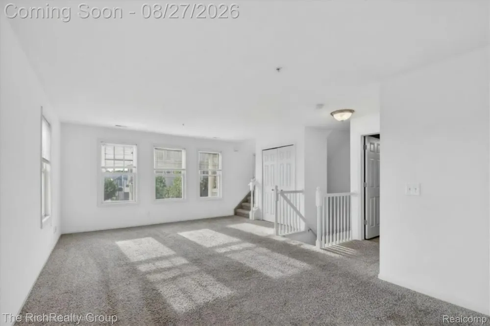 209 Amys Walk Auburn Hills City, MI 48326