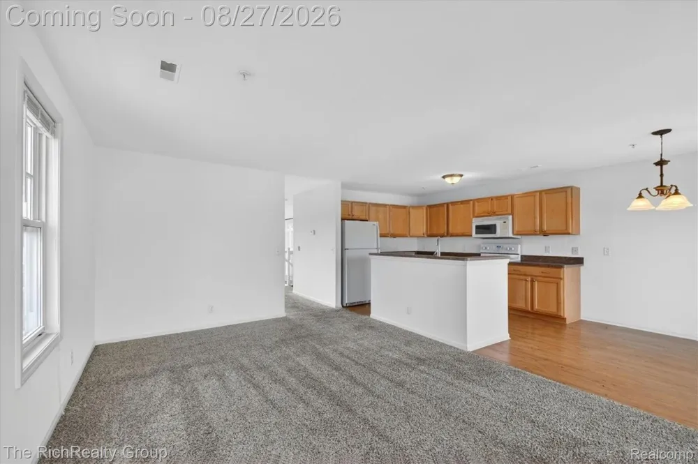 209 Amys Walk Auburn Hills City, MI 48326
