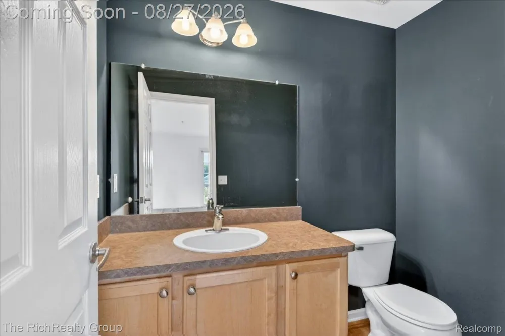 209 Amys Walk Auburn Hills City, MI 48326