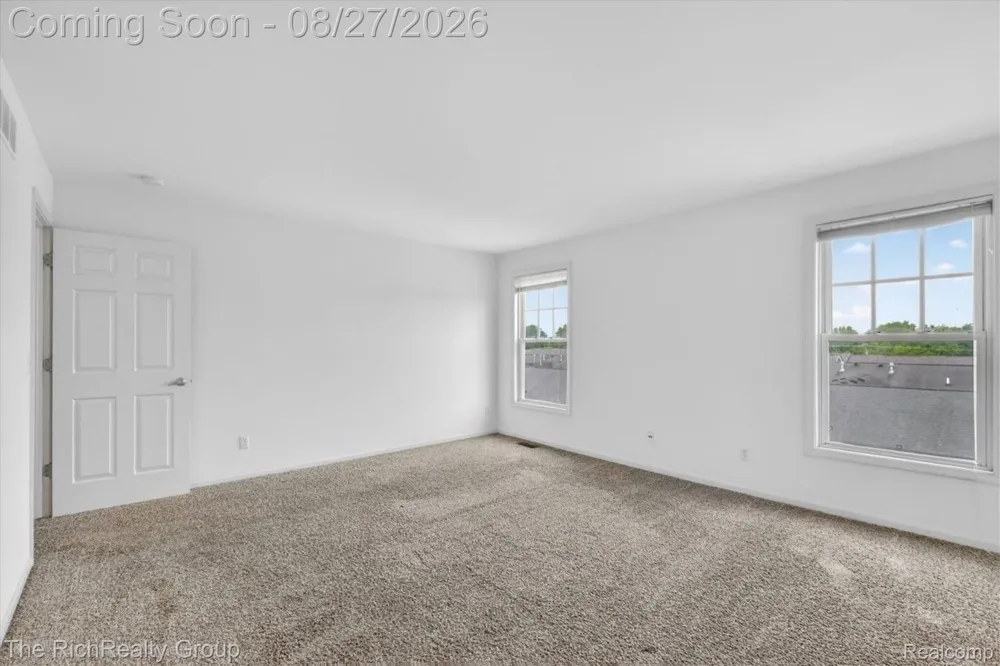 209 Amys Walk Auburn Hills City, MI 48326