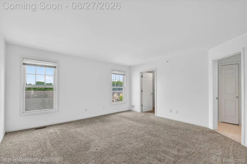 209 Amys Walk Auburn Hills City, MI 48326