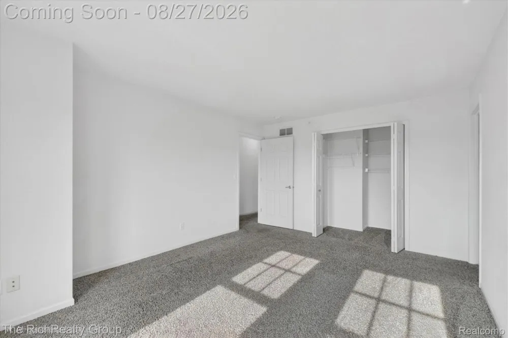 209 Amys Walk Auburn Hills City, MI 48326