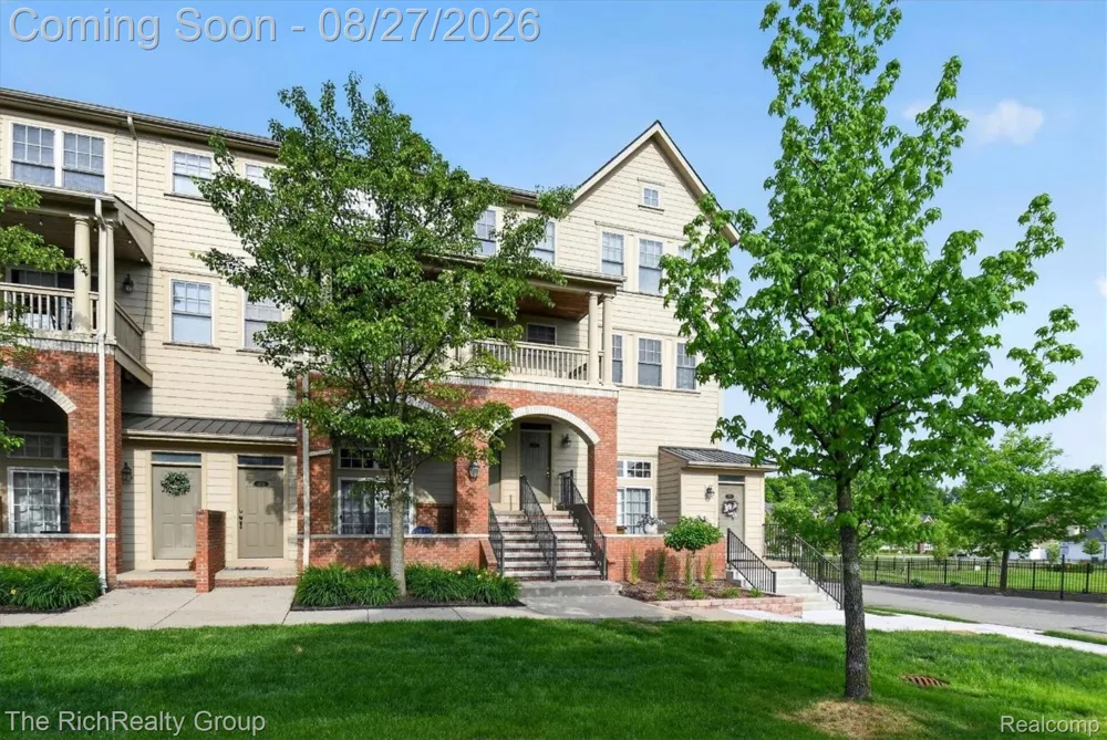 209 Amys Walk Auburn Hills City, MI 48326