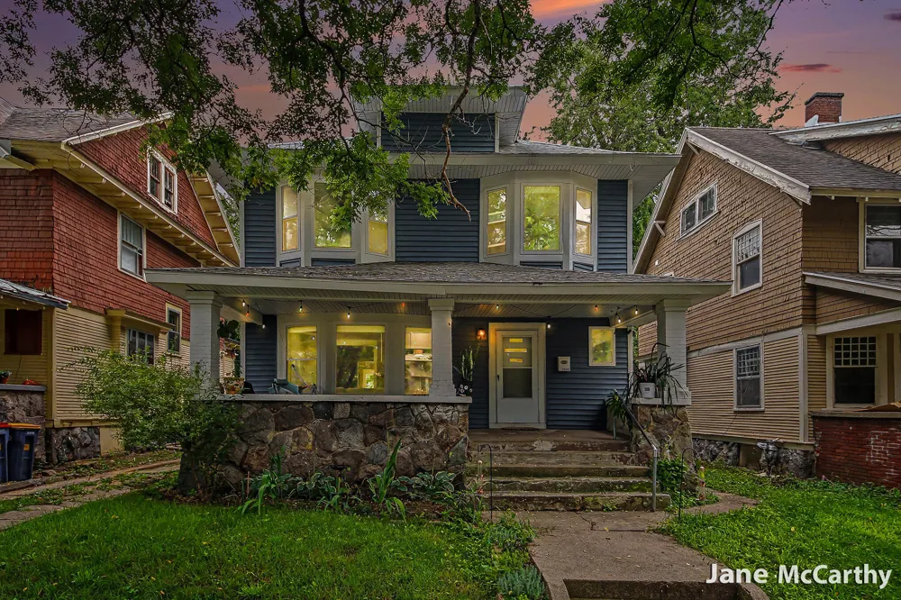 1240 Bemis Street SE Grand Rapids City, MI 49506