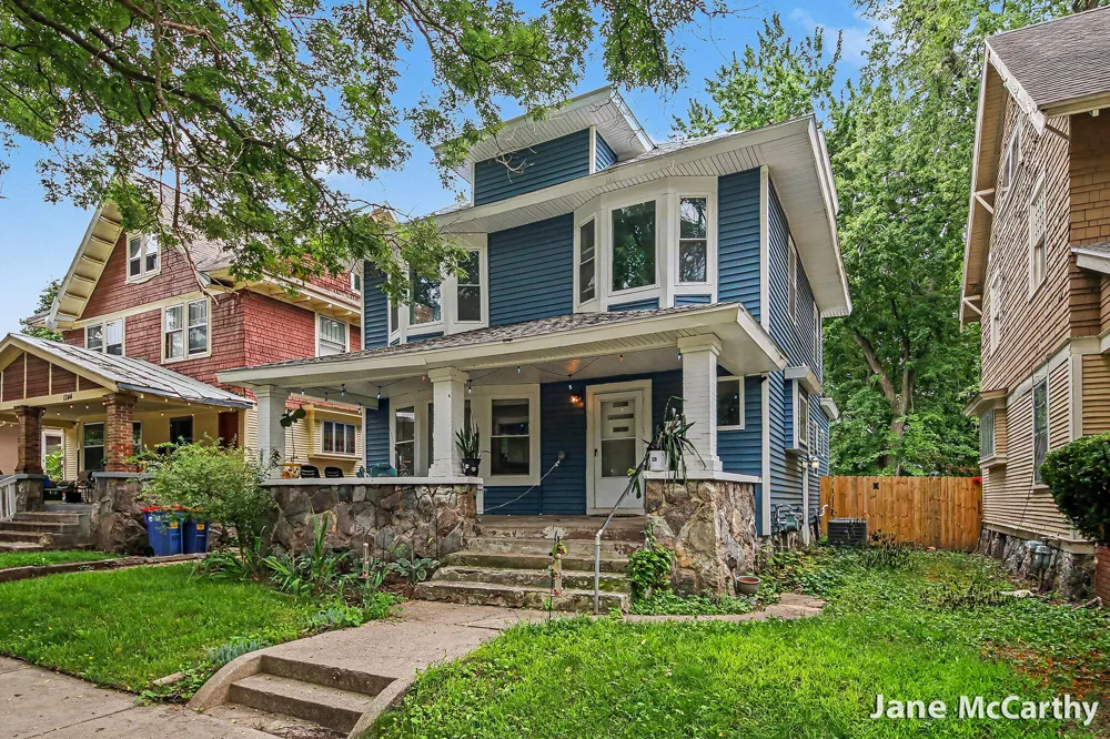 1240 Bemis Street SE Grand Rapids City, MI 49506