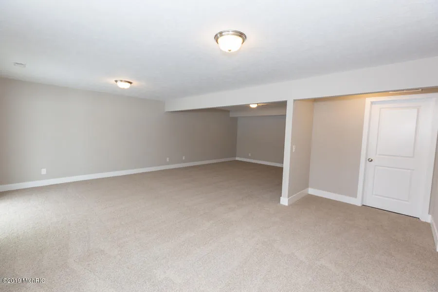 3337 Nature View Drive SE Kentwood City, MI 49512