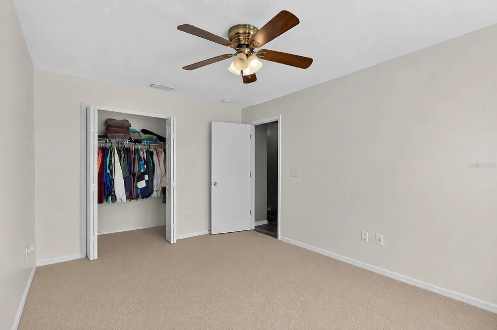 2140 FLUORSHIRE DRIVE Brandon, FL 33511