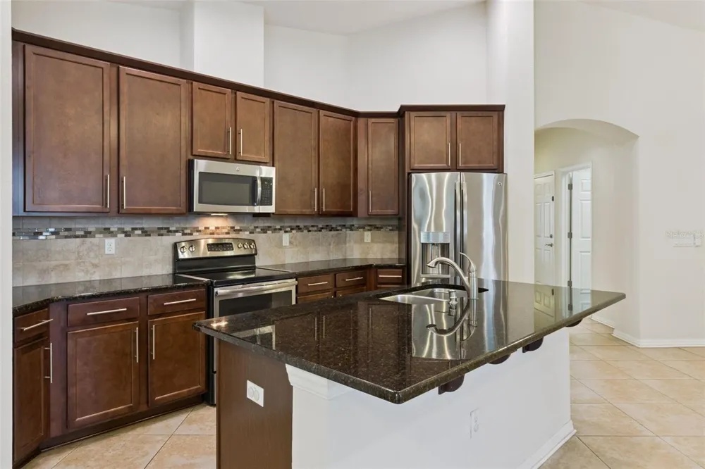 1799 ALTAVISTA CIRCLE Lakeland, FL 33810