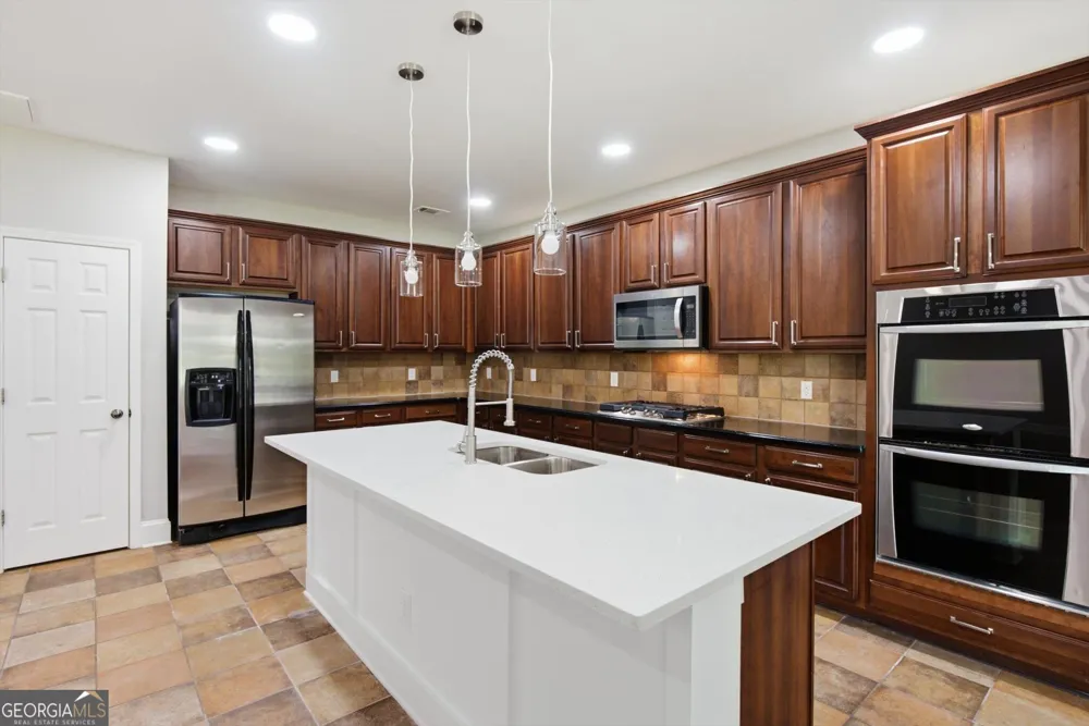 1203 Lanier Springs DR Buford, GA 30518