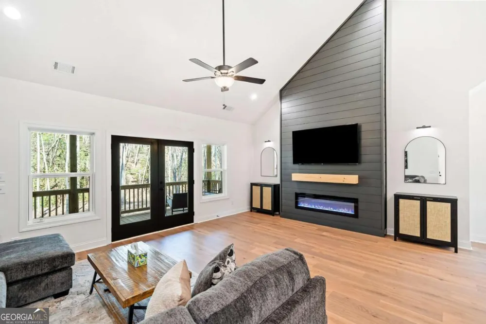 246 Woodward WAY Talking Rock, GA 30175