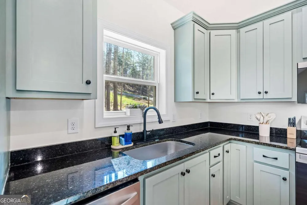 246 Woodward WAY Talking Rock, GA 30175