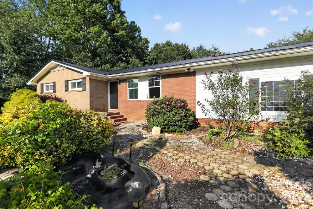 3606 Jefferson Street Sherrills Ford, NC 28673