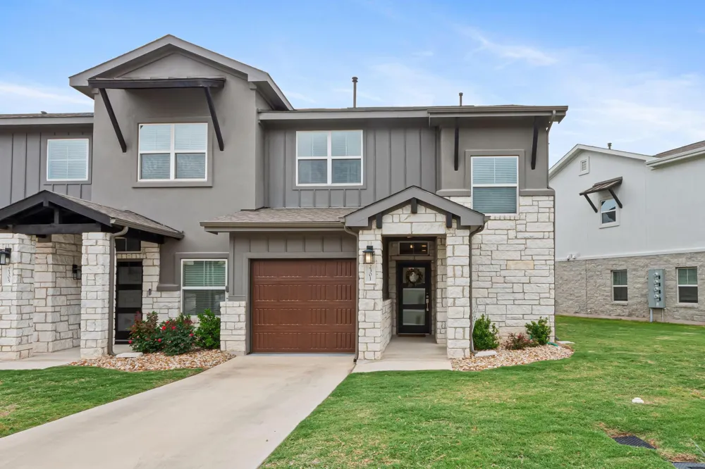 2301 Local Rebel Loop Leander, TX 78641