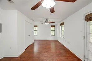 4001 Maplewood Avenue #B Austin, TX 78722
