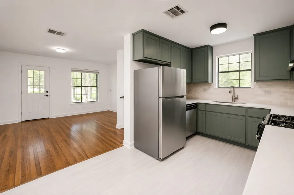 4001 Maplewood Avenue #B Austin, TX 78722